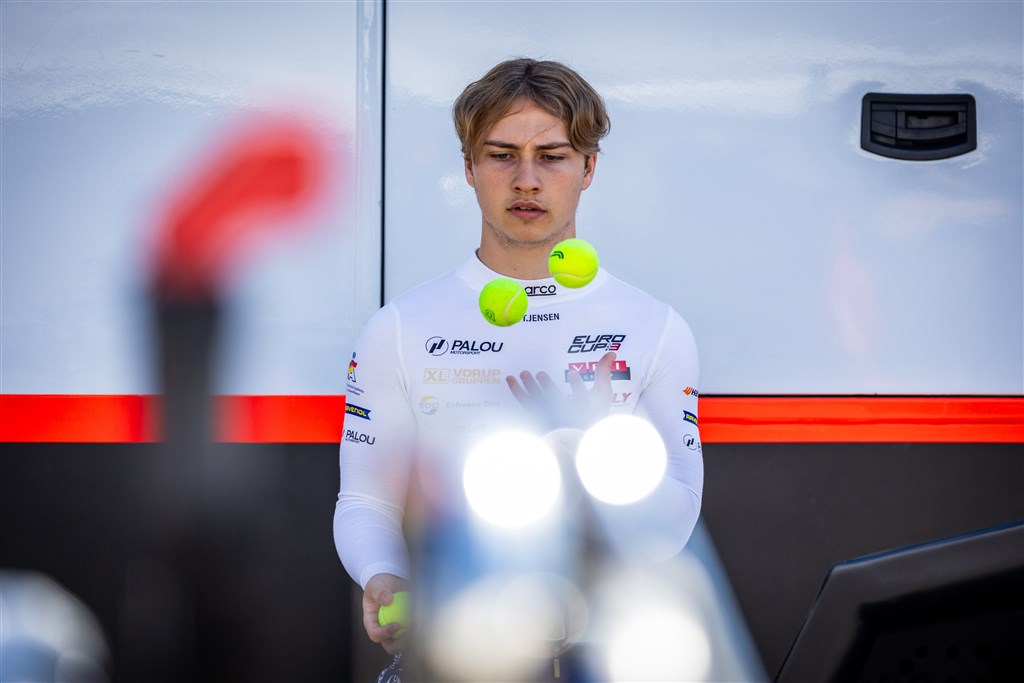 Theodor Jensen satser på højt tempo på Paul Ricard
(Foto: Dutch Photo Agency)
